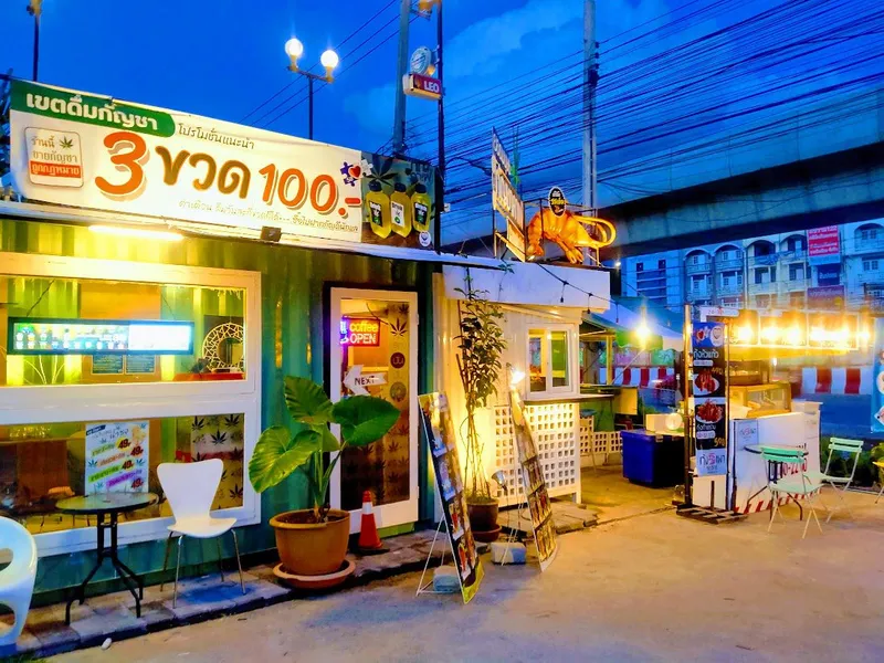 Cannacha Cafe 141