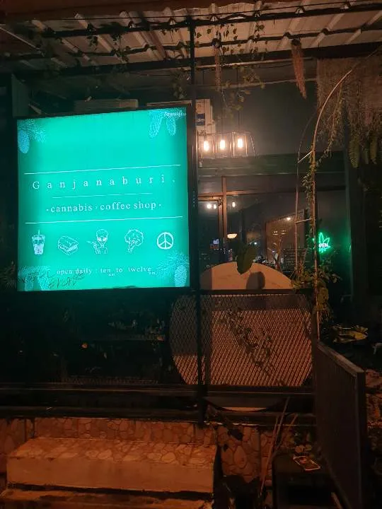 Ganjanaburi dispensary ร้านขายกัญชา กัญจนบุรี