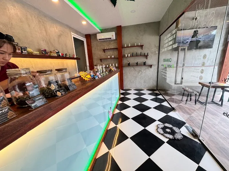 Highseason Cannabis Dispensary Long Beach Koh Lanta