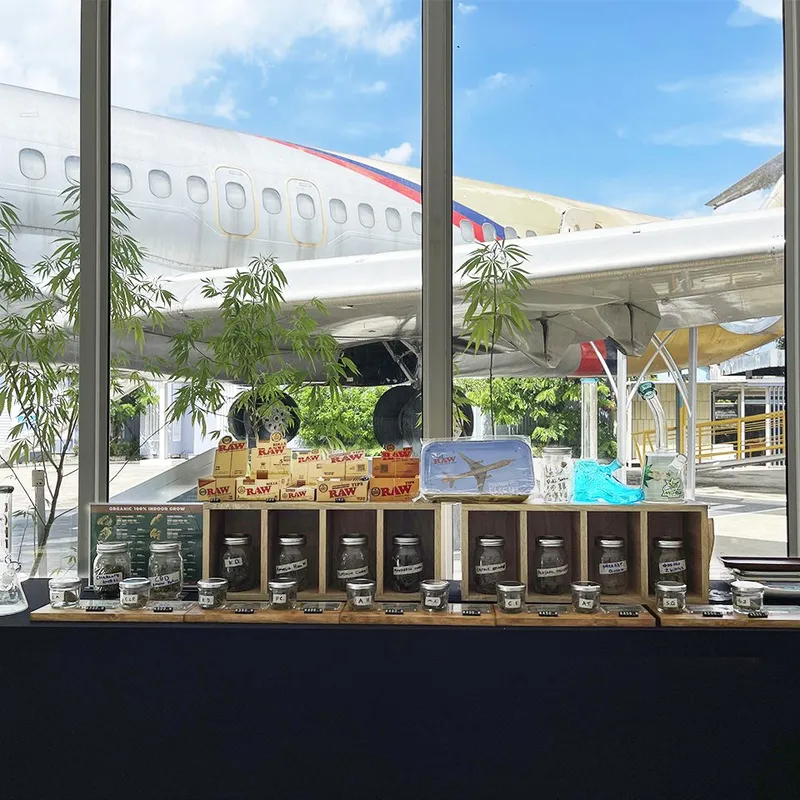 MD-82 Cafe
