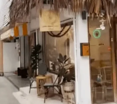 OUMI CANNABIS CAFE