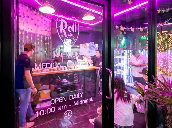 Roll with it Cannabis Shop
