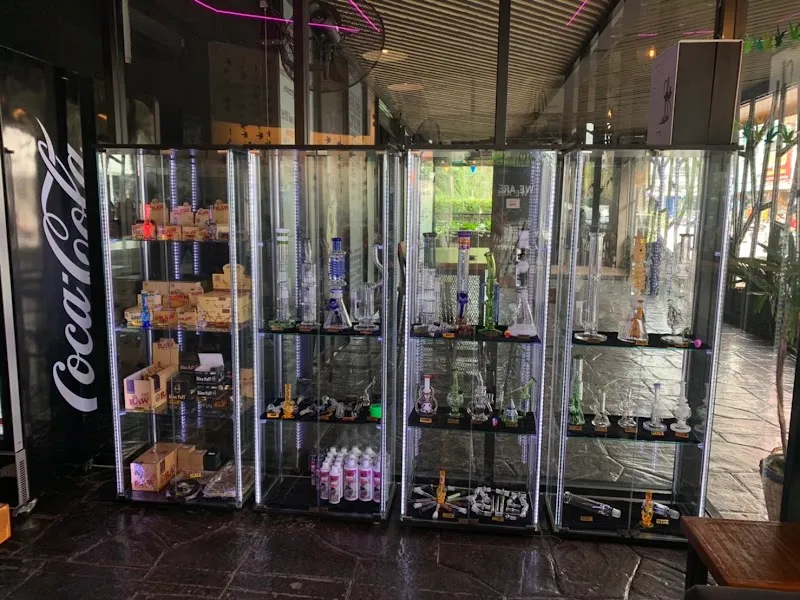 Roll with it Cannabis Shop