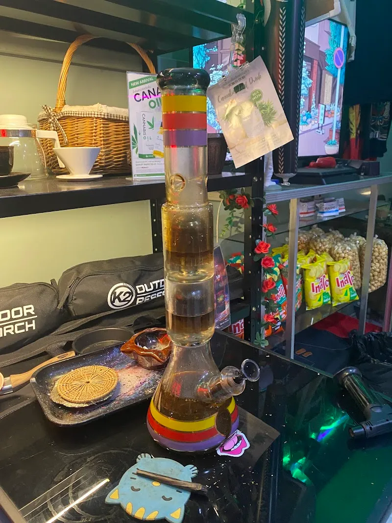 S WEED UPPER