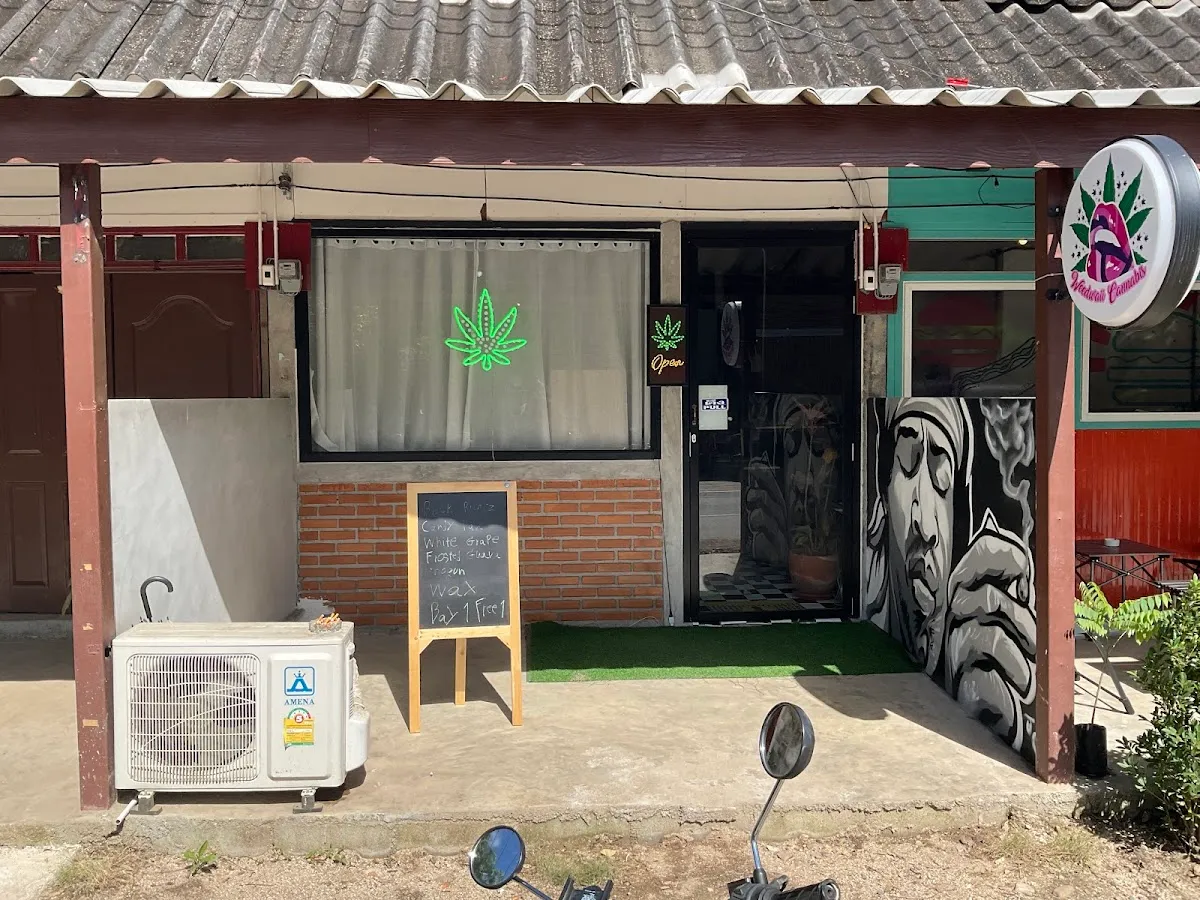 WeedWaii cannabis